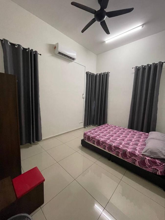 Bungalow Homestay Jasin Perdana Kültér fotó